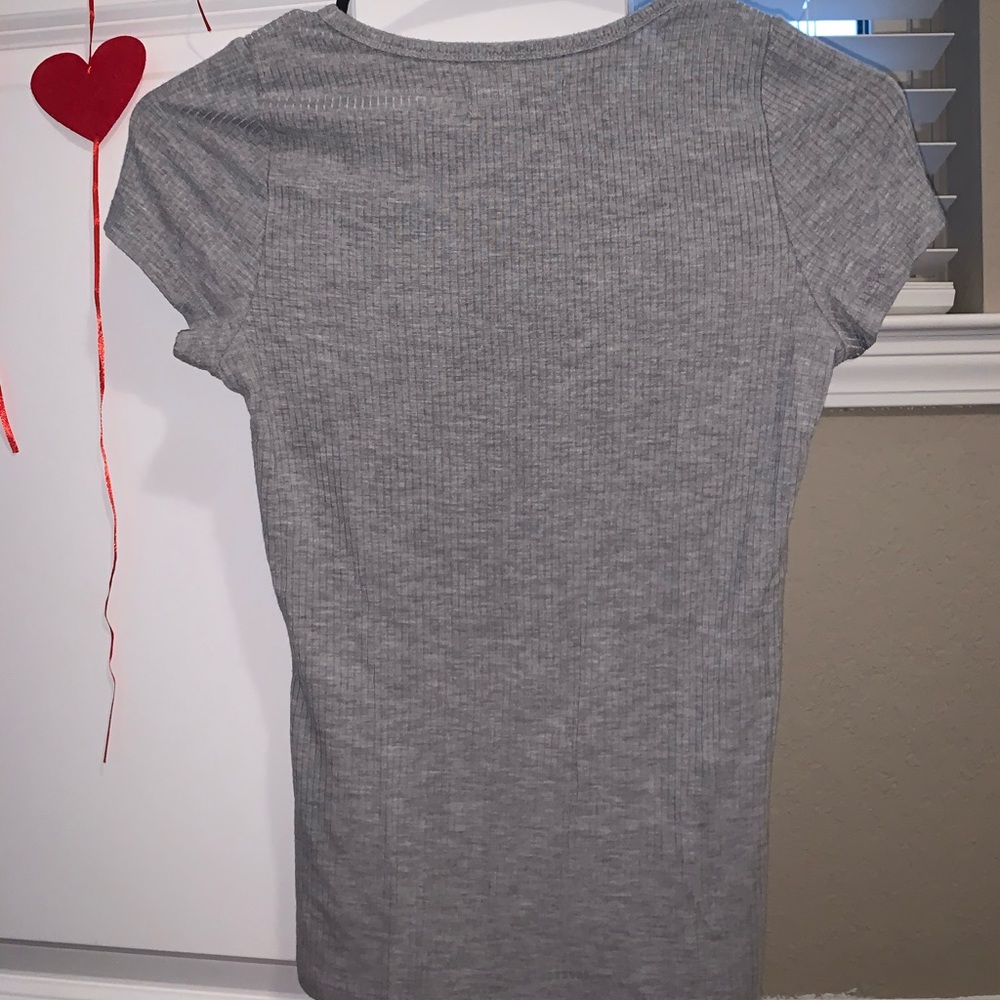 Gray Ribbed Top - Picture 2 of 3